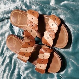 Dansko Dee platform velcro sandals